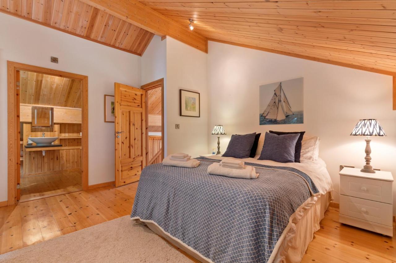 Lodge 5 Longbury - Luxury Lodge, Golf Course Views, Restaurant And Spa Facilites Penally 外观 照片